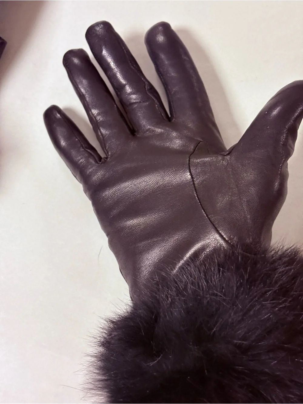 Black Leather Gloves with Faux Fur Cuff - Women Accessories Size 7 (Med)